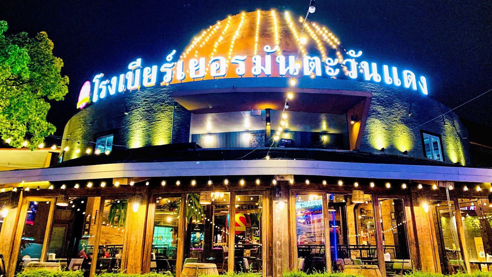 Tawandang German Brewery — Craft Beer in Rama III, Bangkok