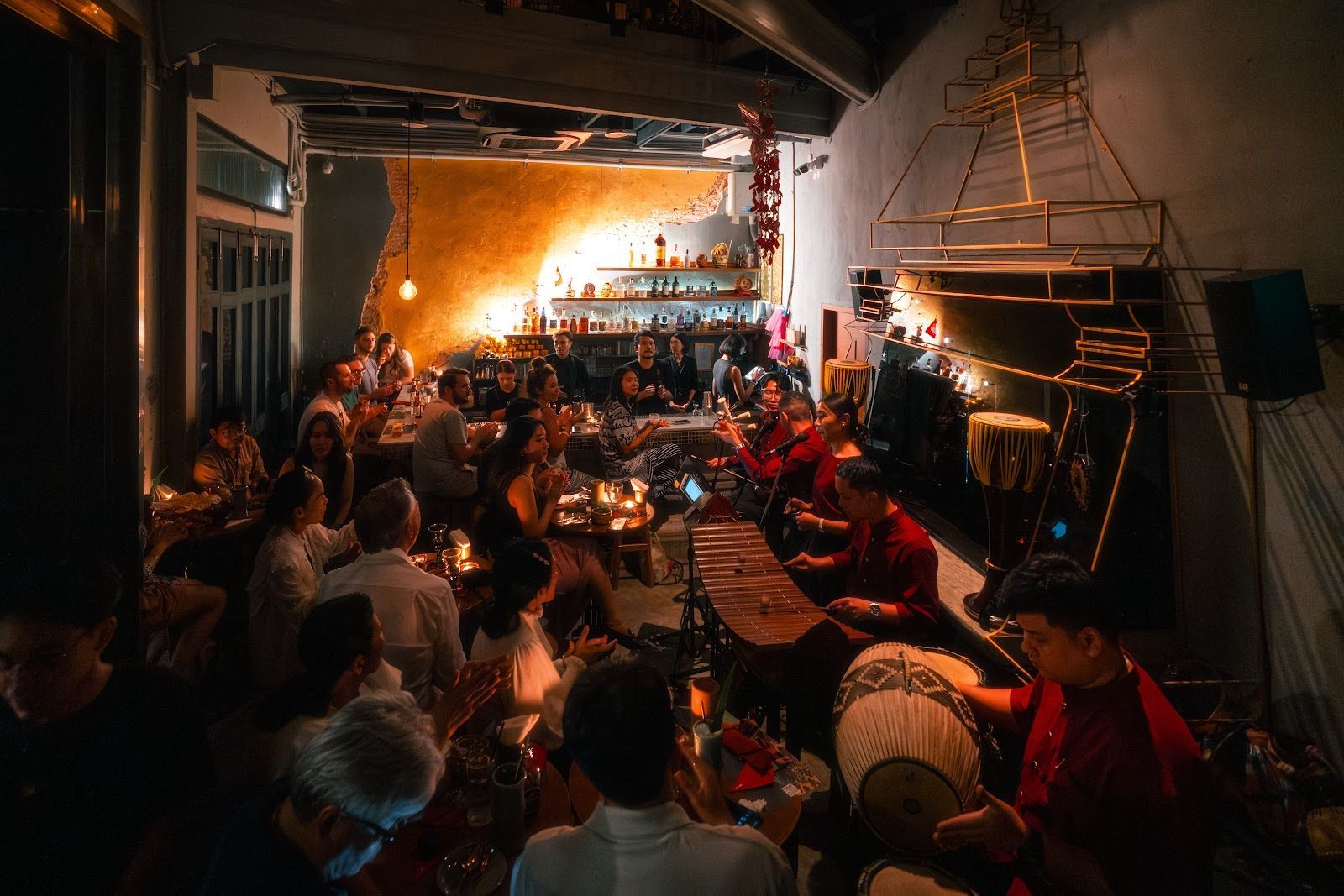 Tep Bar, Bangkok