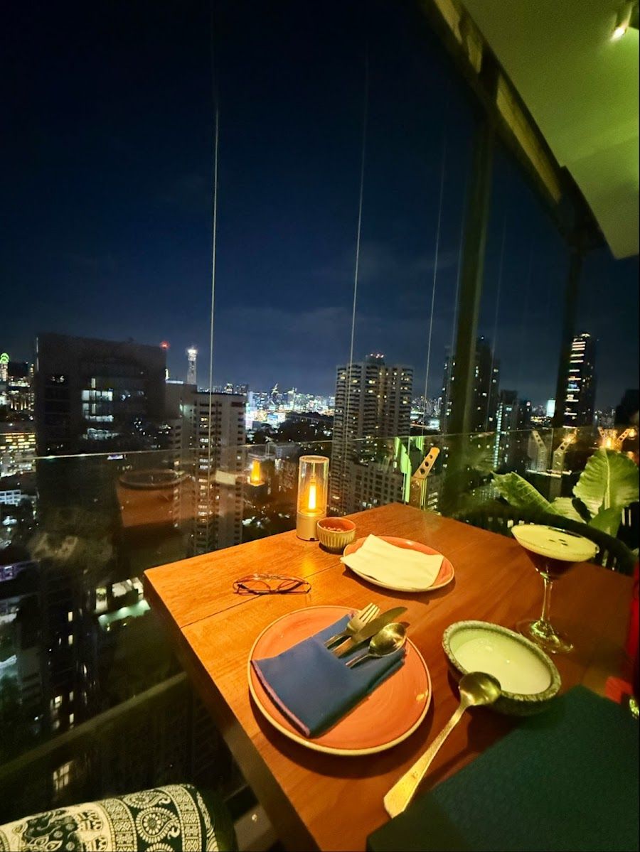 Above Eleven bar service