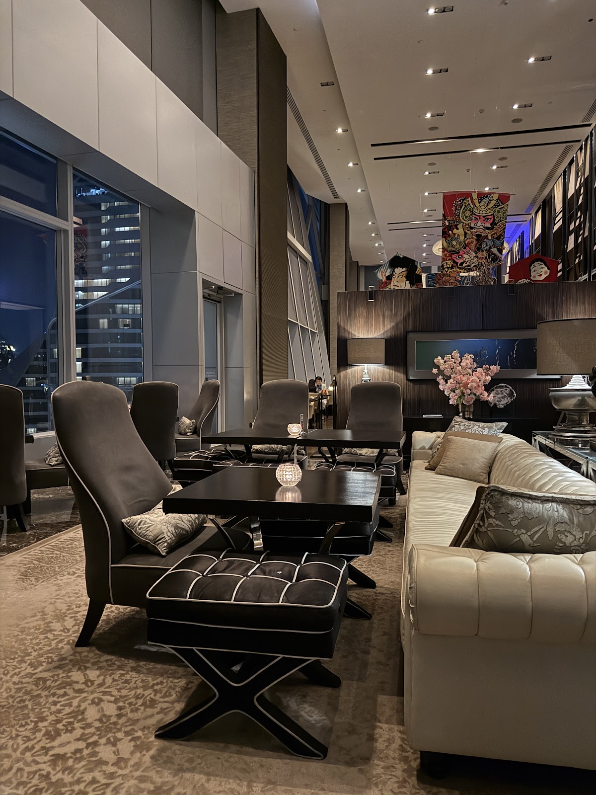 Up and Above Ploenchit, Bangkok room detail 3