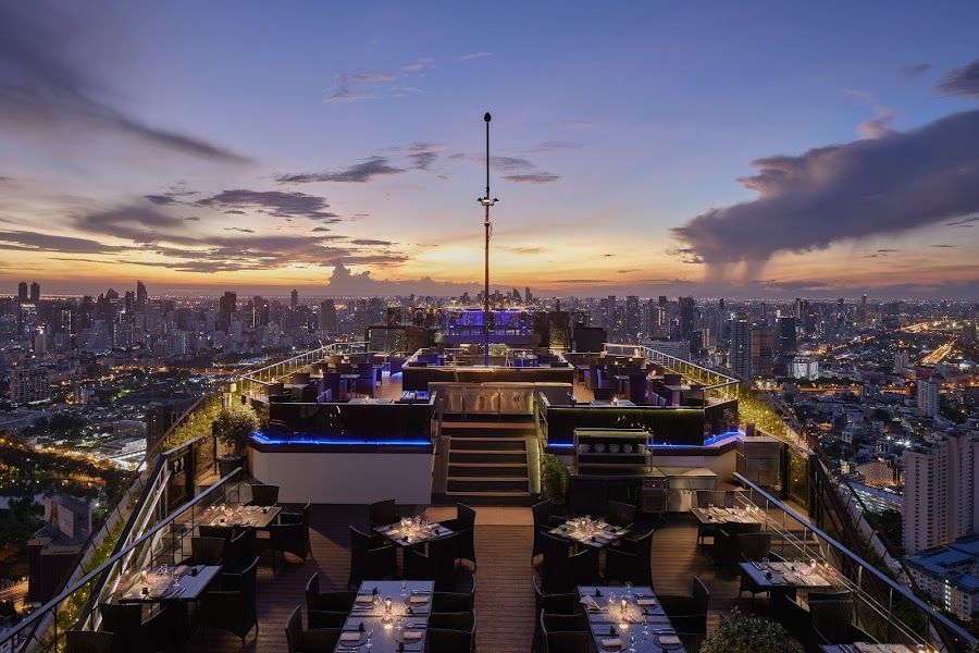 Vertigo at Banyan Tree Sathon atmosphere