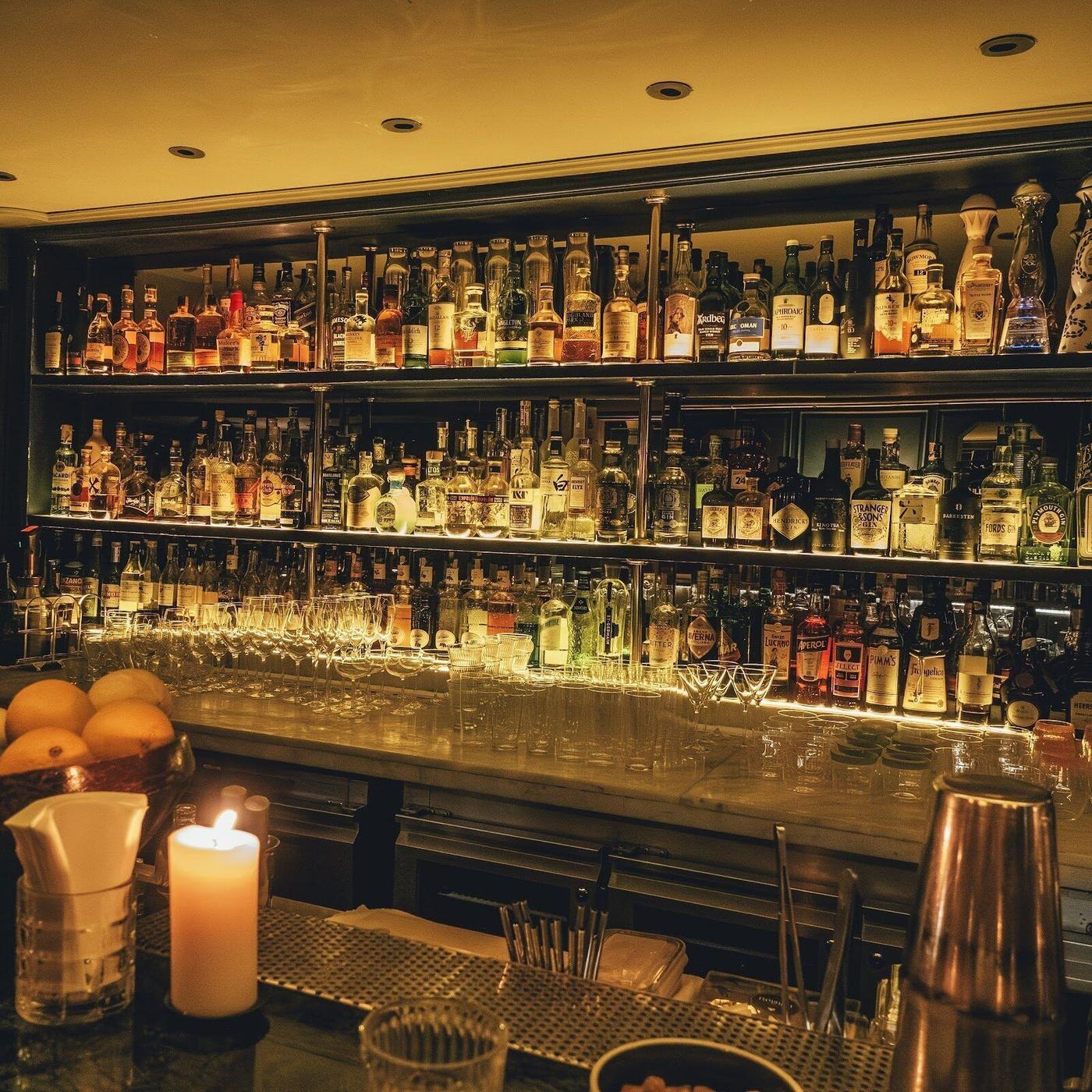 Vesper Cocktail Bar, Bangkok