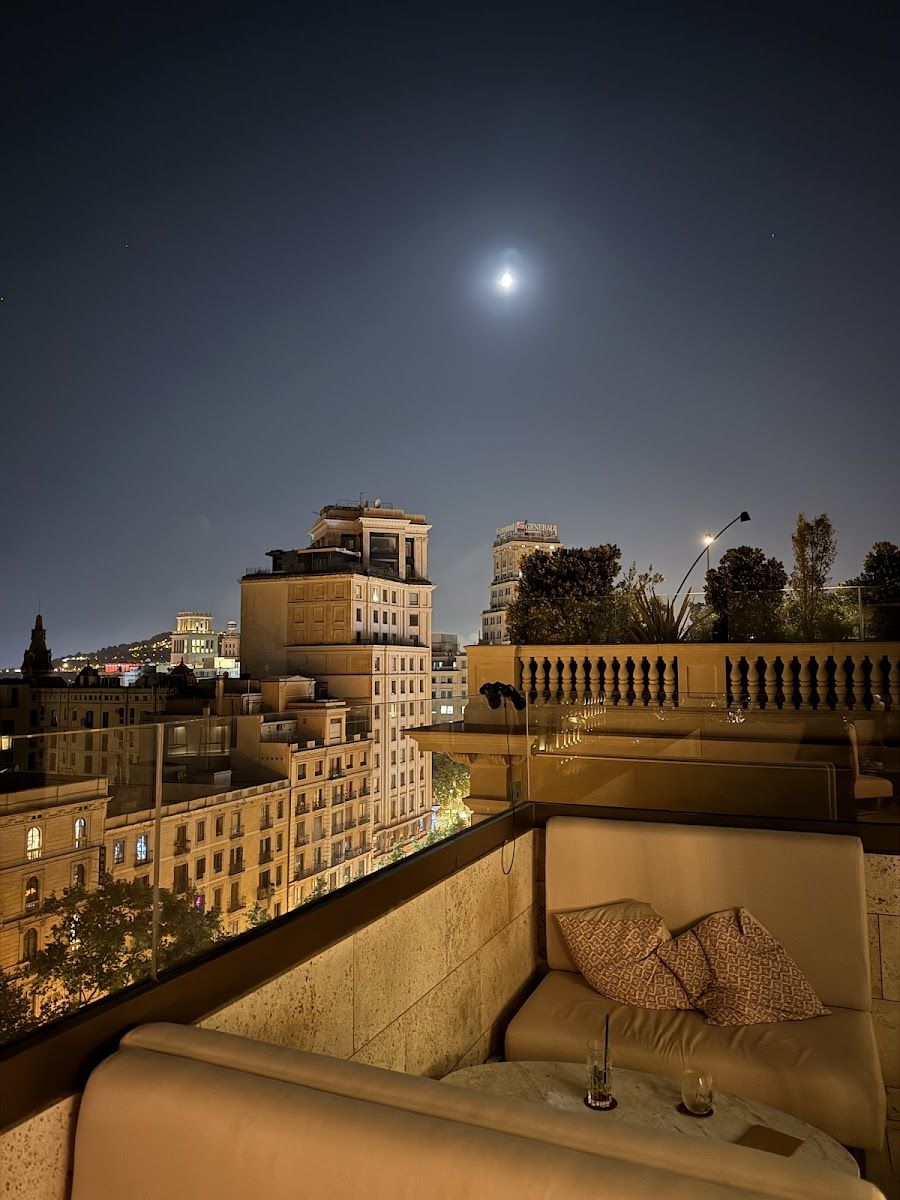 Azimuth Rooftop Barcelona interior