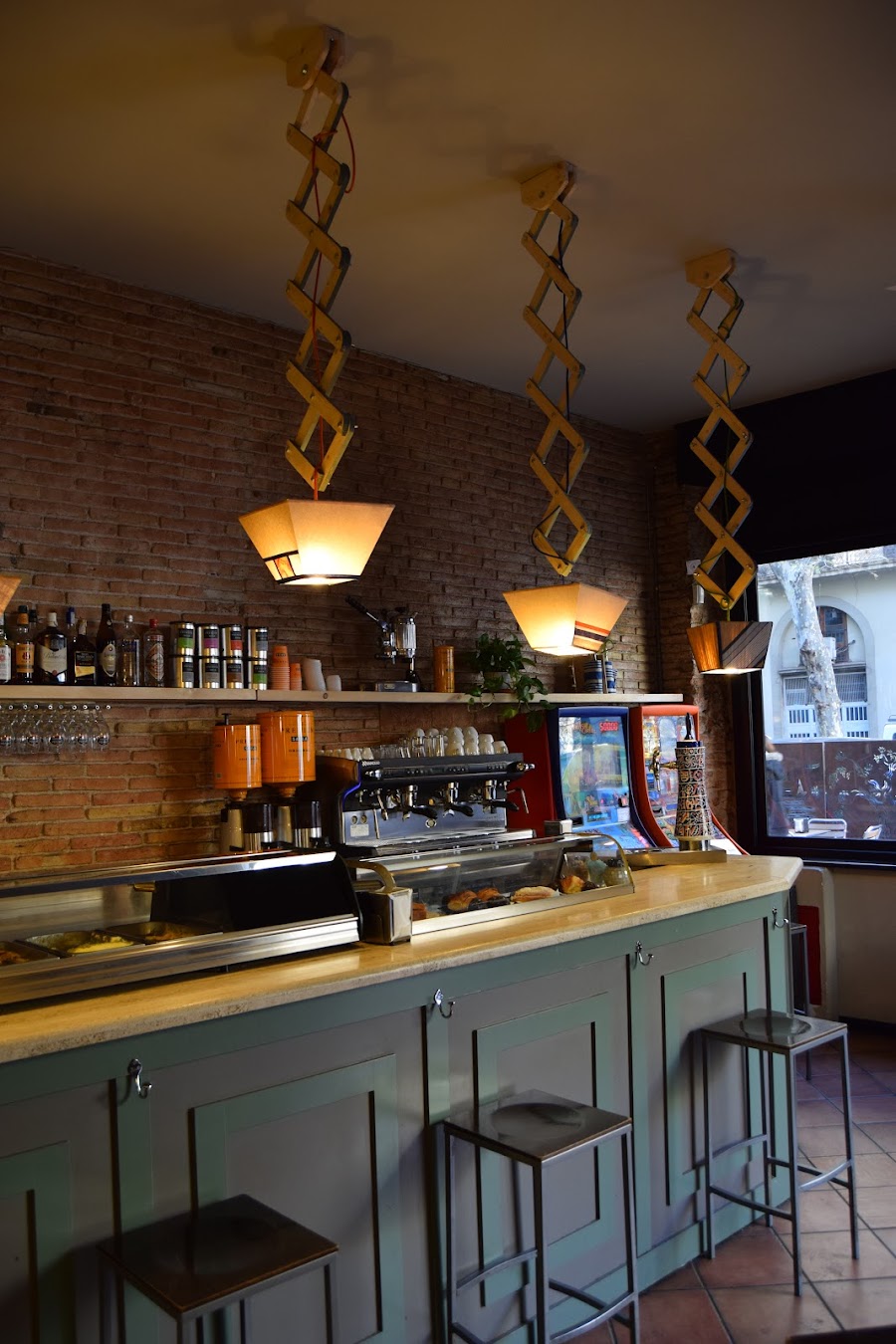 Bar Caliu Barcelona, Barcelona