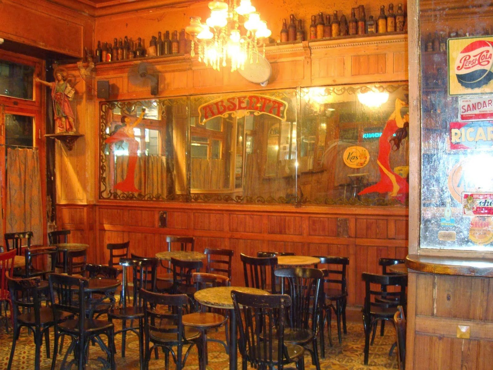Bar Marsella Barcelona bar interior