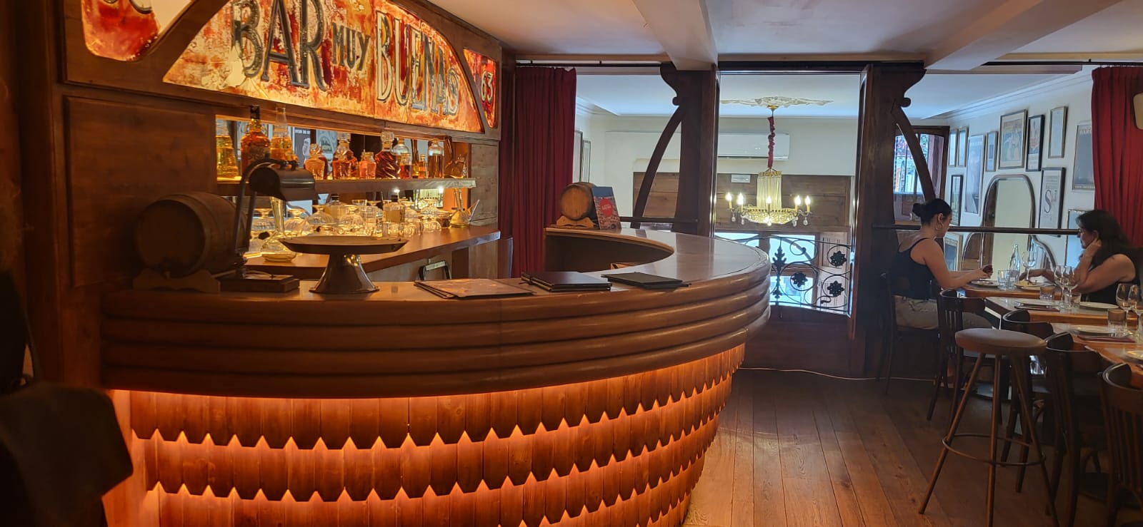 Bar Muy Buenas, Barcelona