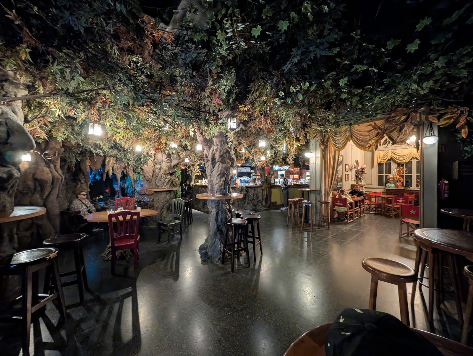 Bosc de les Fades, Barcelona