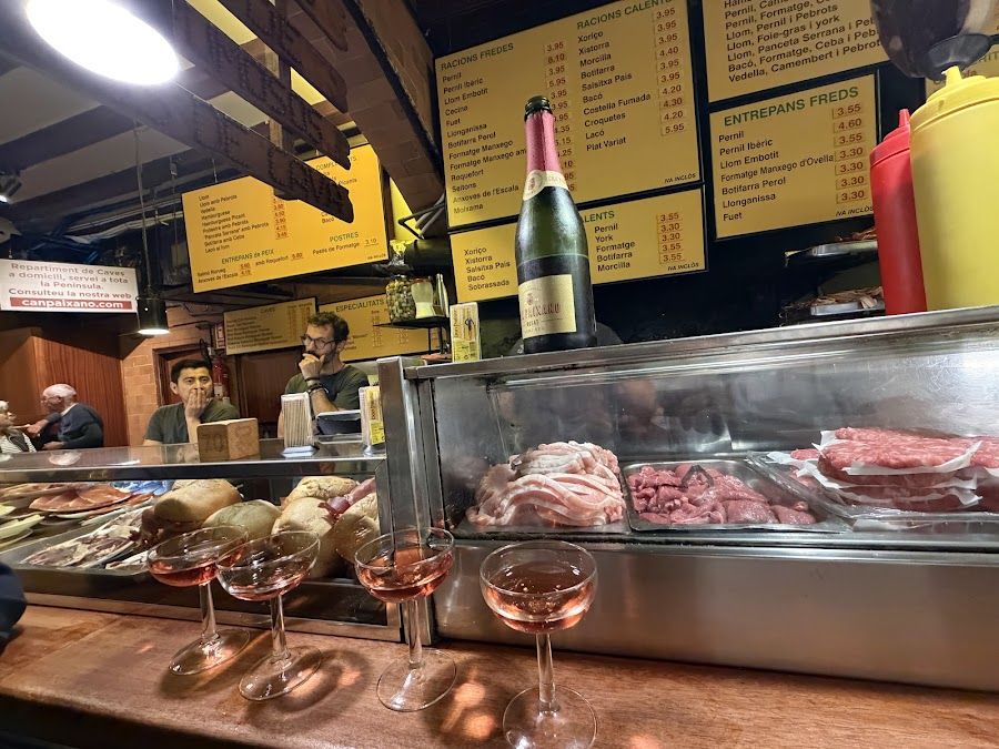 Can Paixano (La Xampaneria) Barcelona interior