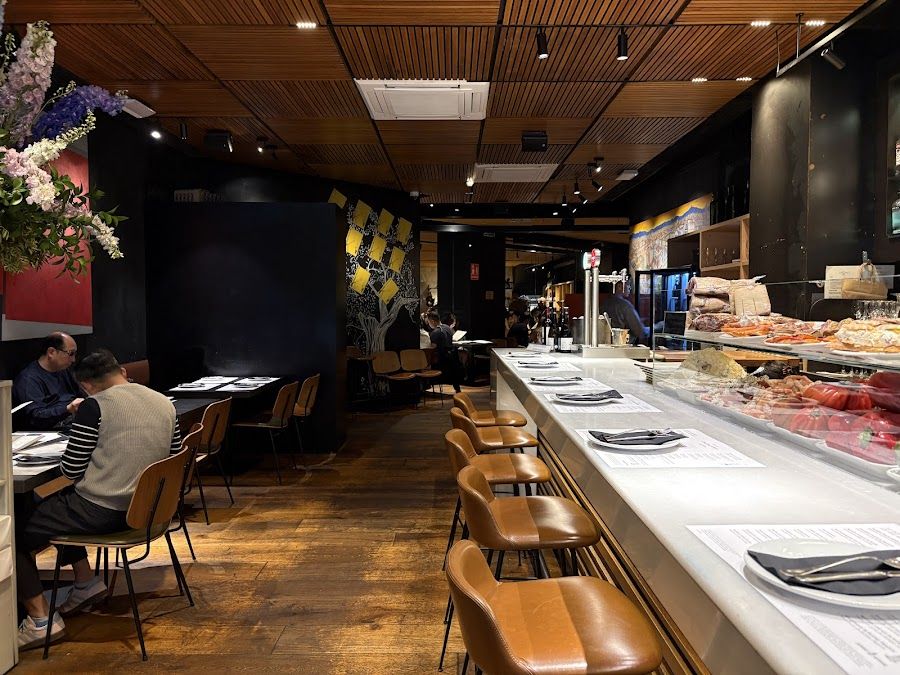 Cerveseria Catalana Barcelona interior