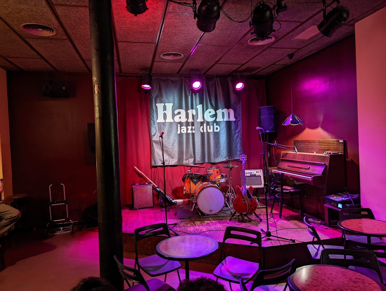 Harlem Jazz Club Barcelona bar interior