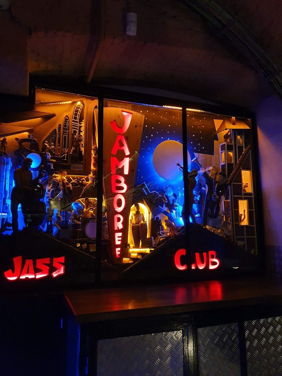 Jamboree Jazz Club bar service