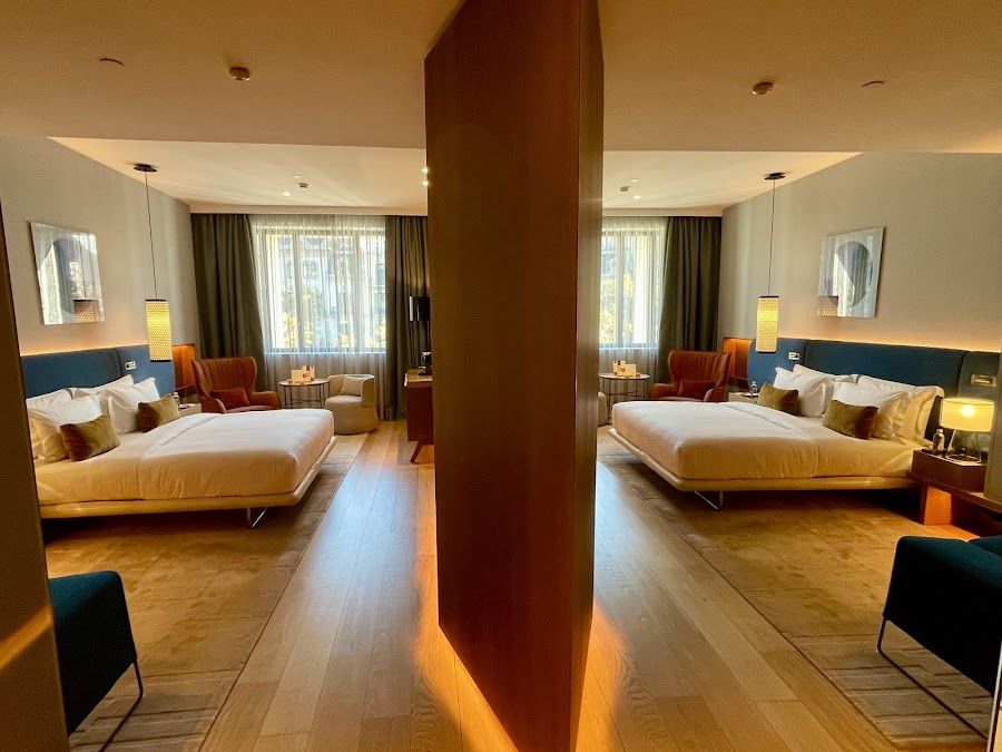 The Mirror Bar at Mandarin Oriental Barcelona interior