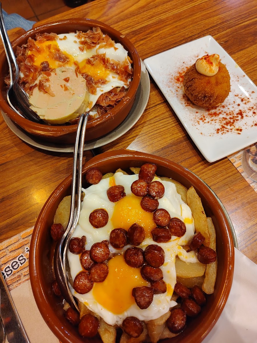 Vermut&iacute;a Lou, Barcelona