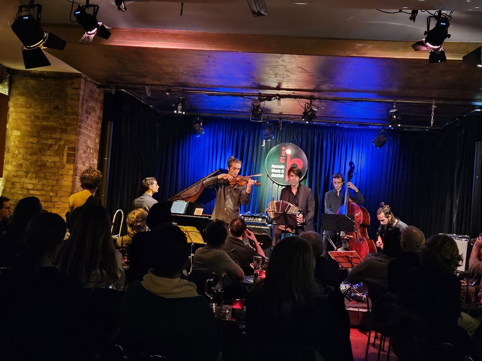 B-Flat Acoustic Music & Jazz Berlin bar interior