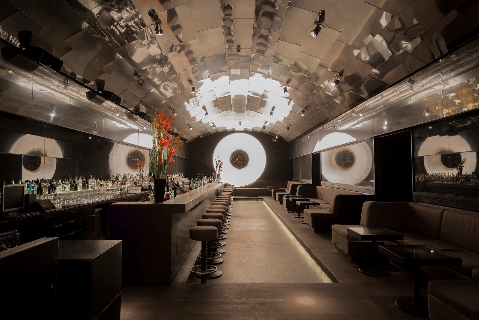 Tausend Cantina Berlin bar interior