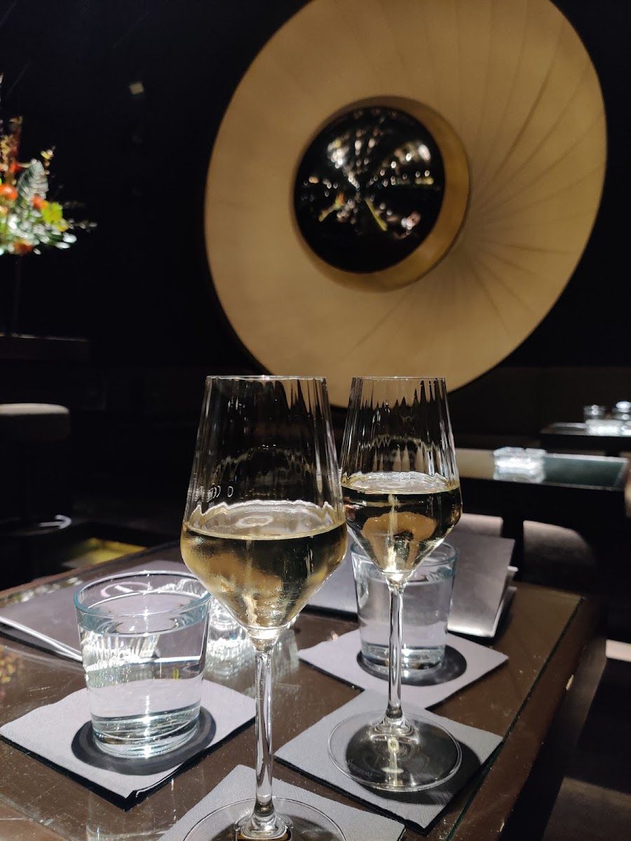 Tausend Bar Berlin interior