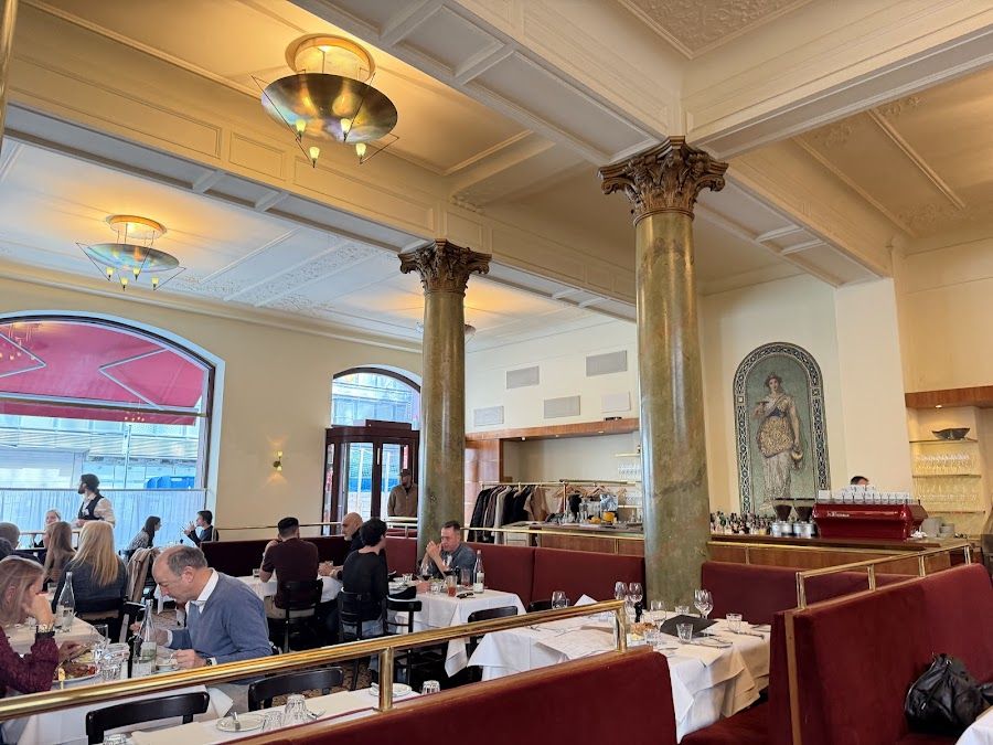 Borchardt Bar Mitte atmosphere