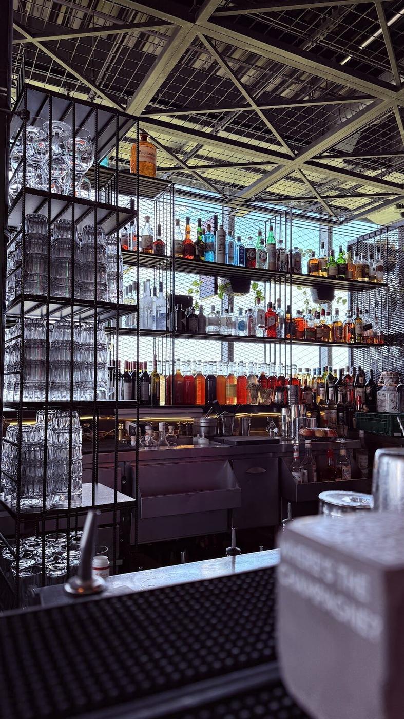 Monkey Bar, Berlin