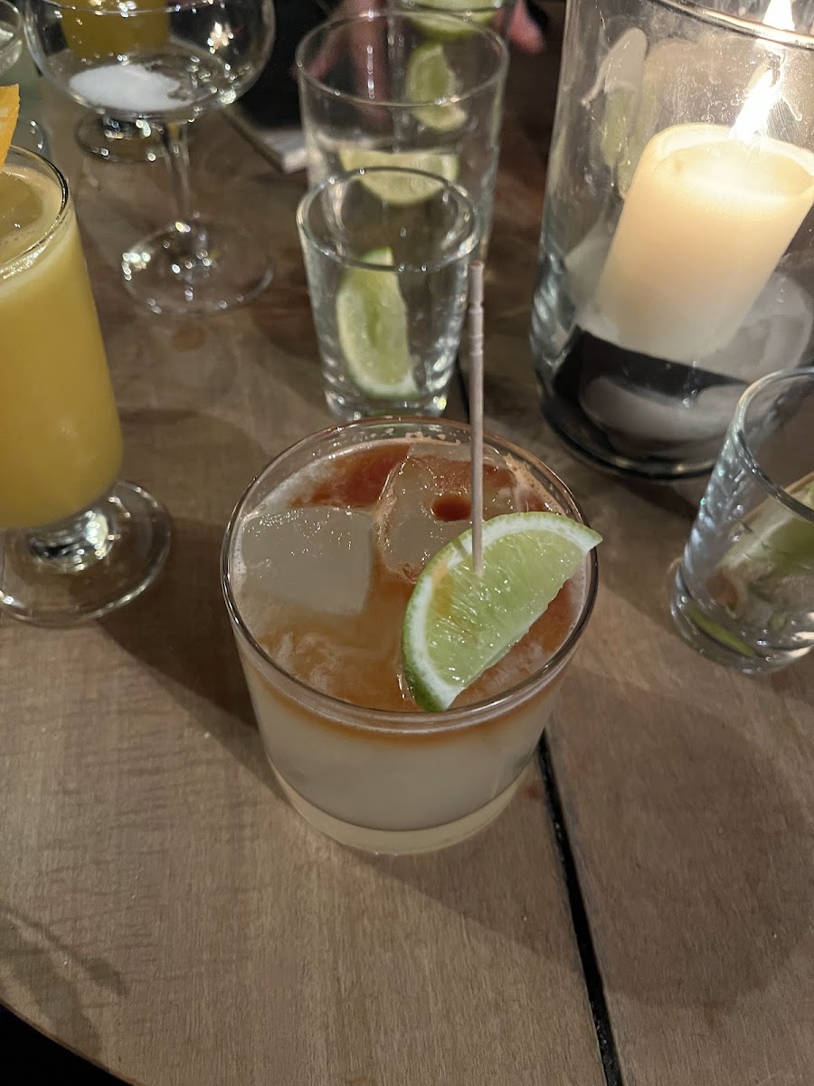 Neue Odessa Bar, Berlin