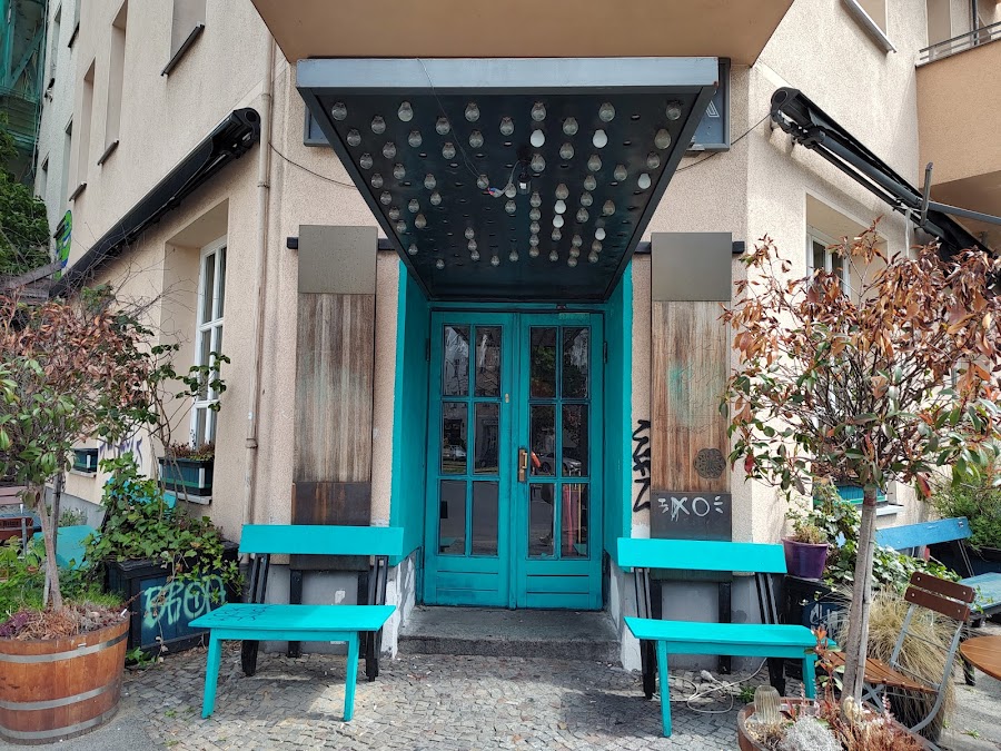 Neue Odessa Bar, Berlin