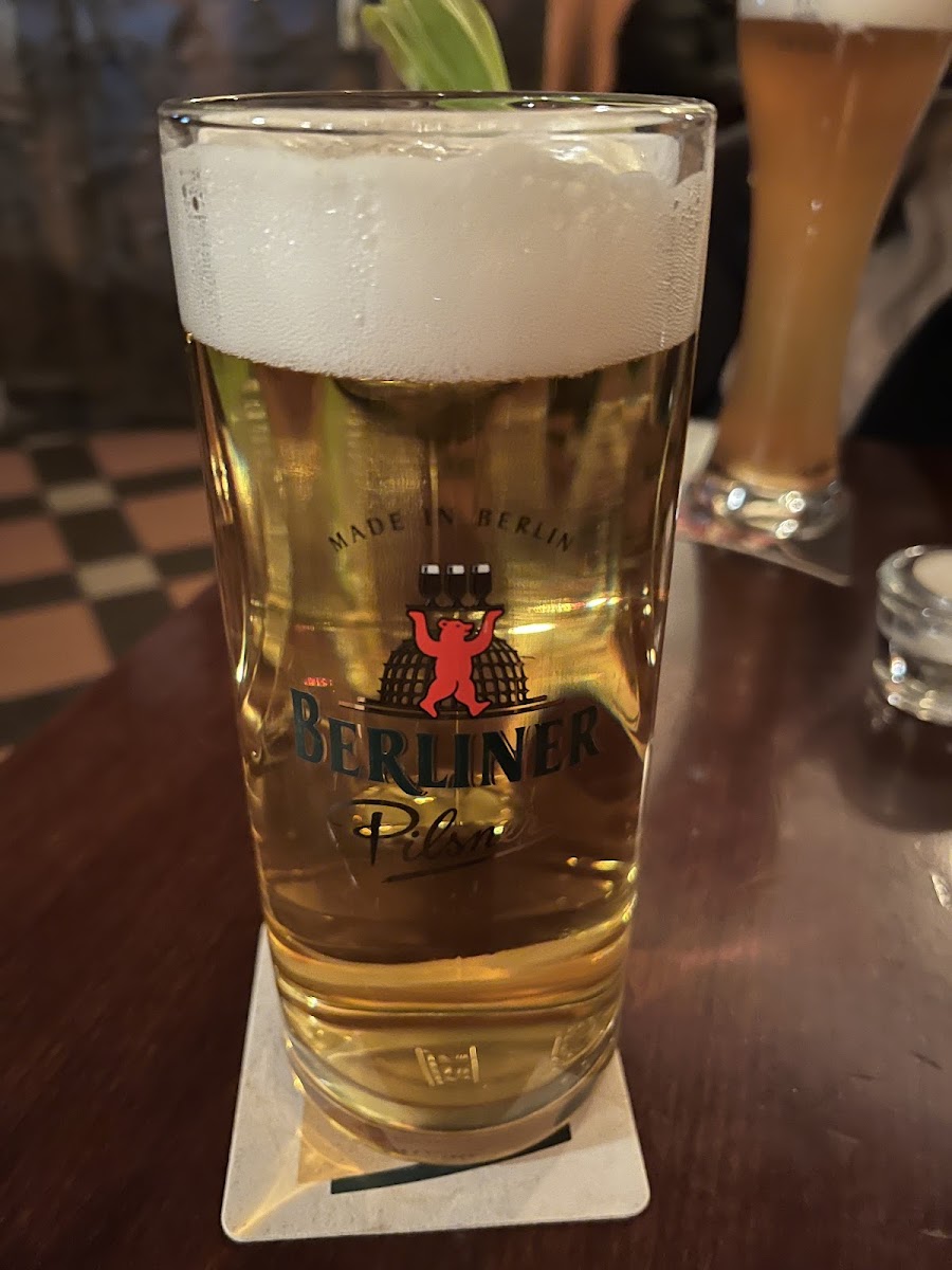 Neues Ufer, Berlin