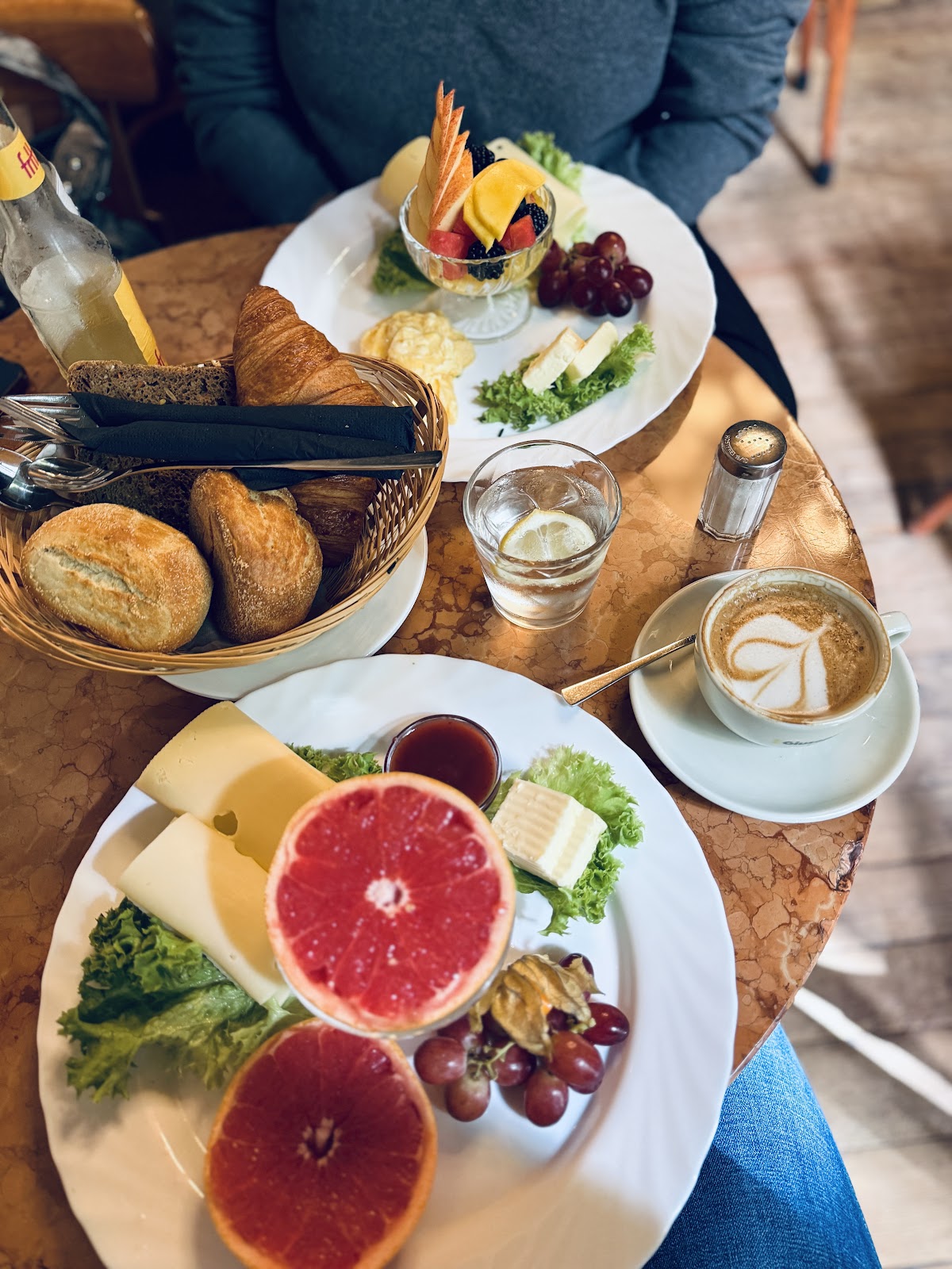 Schwarzes Café, Berlin