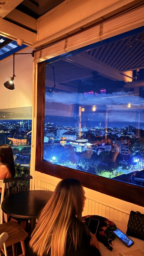 Apache Rooftop Grand Hyatt Bogota