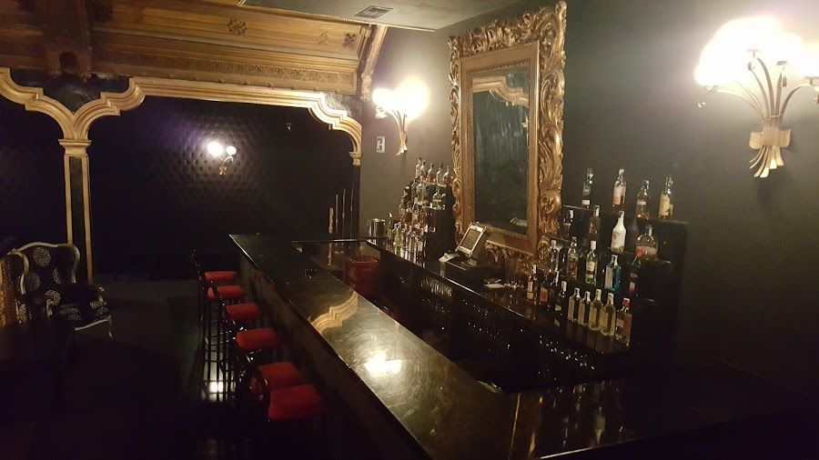 Cha Cha Club Chapinero atmosphere