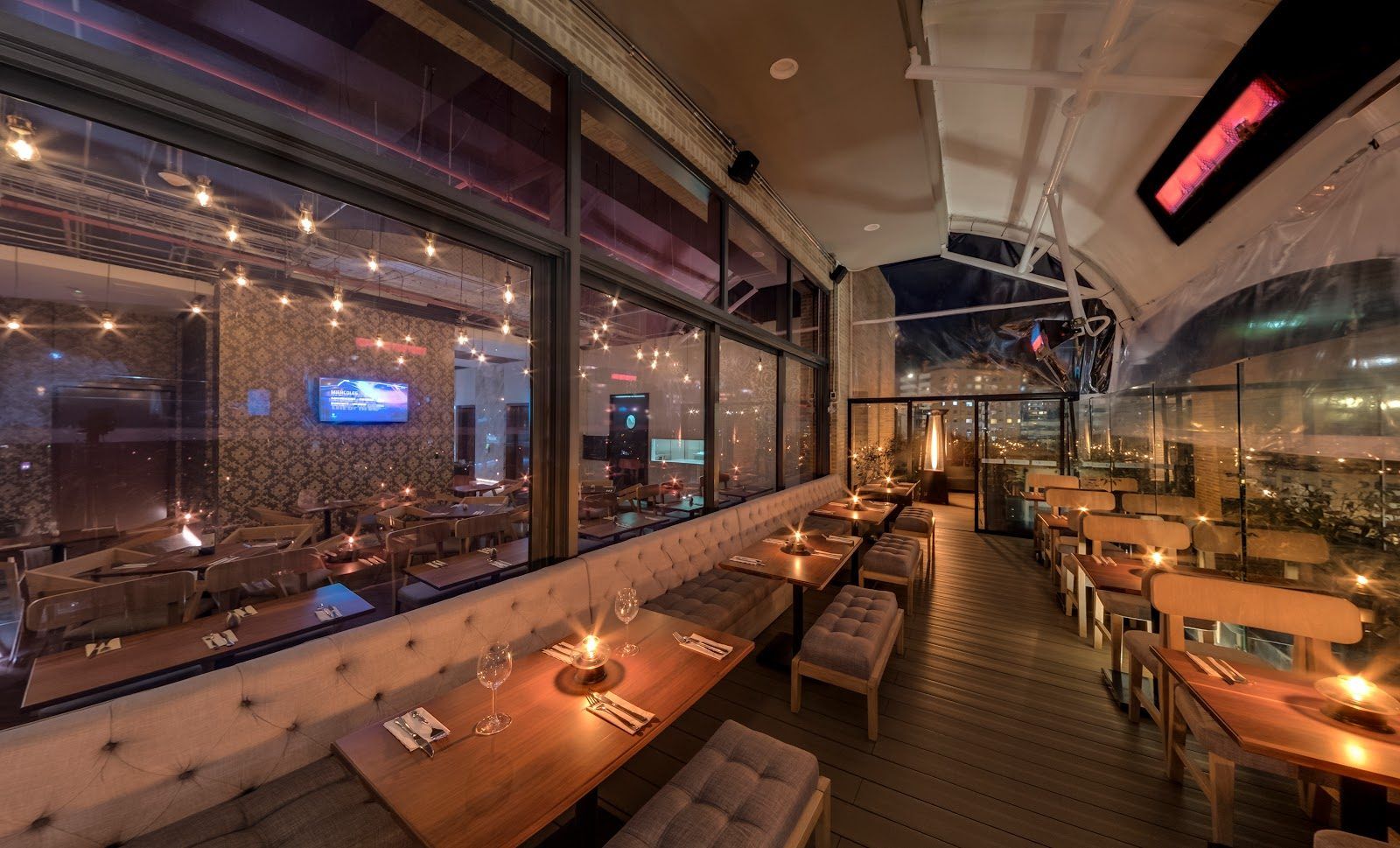 PieCore Brewery Bogota bar interior