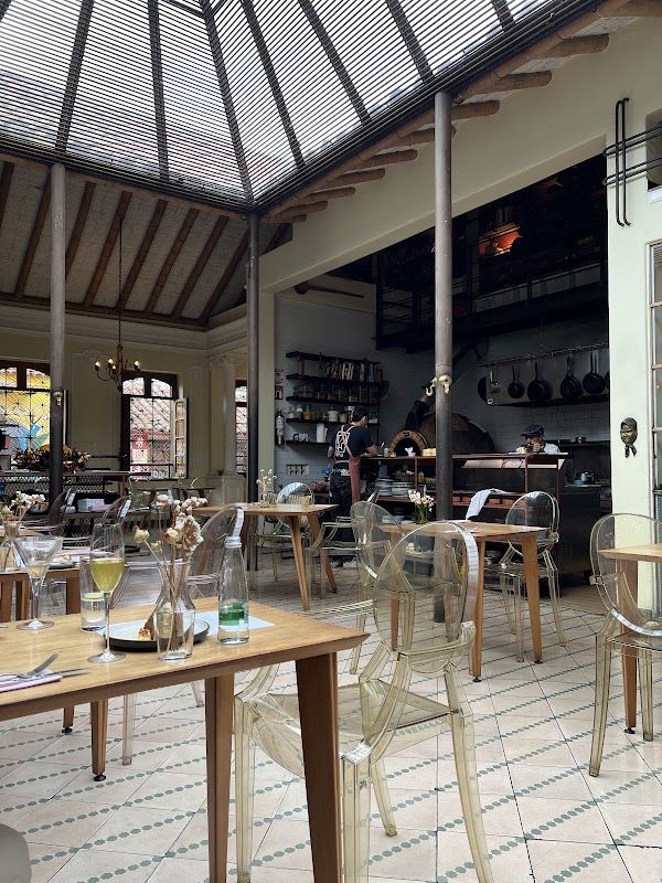 Leo Cocina y Cava Bar Bogota