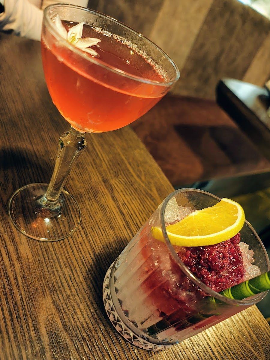 The Armory Cocktail Bar bar service