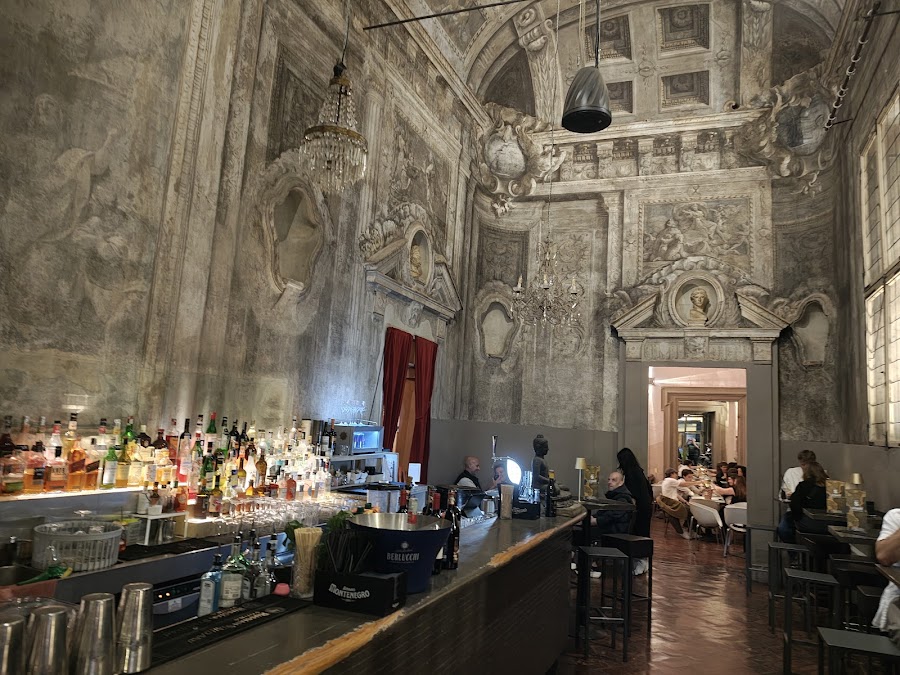 Le Stanze, Bologna