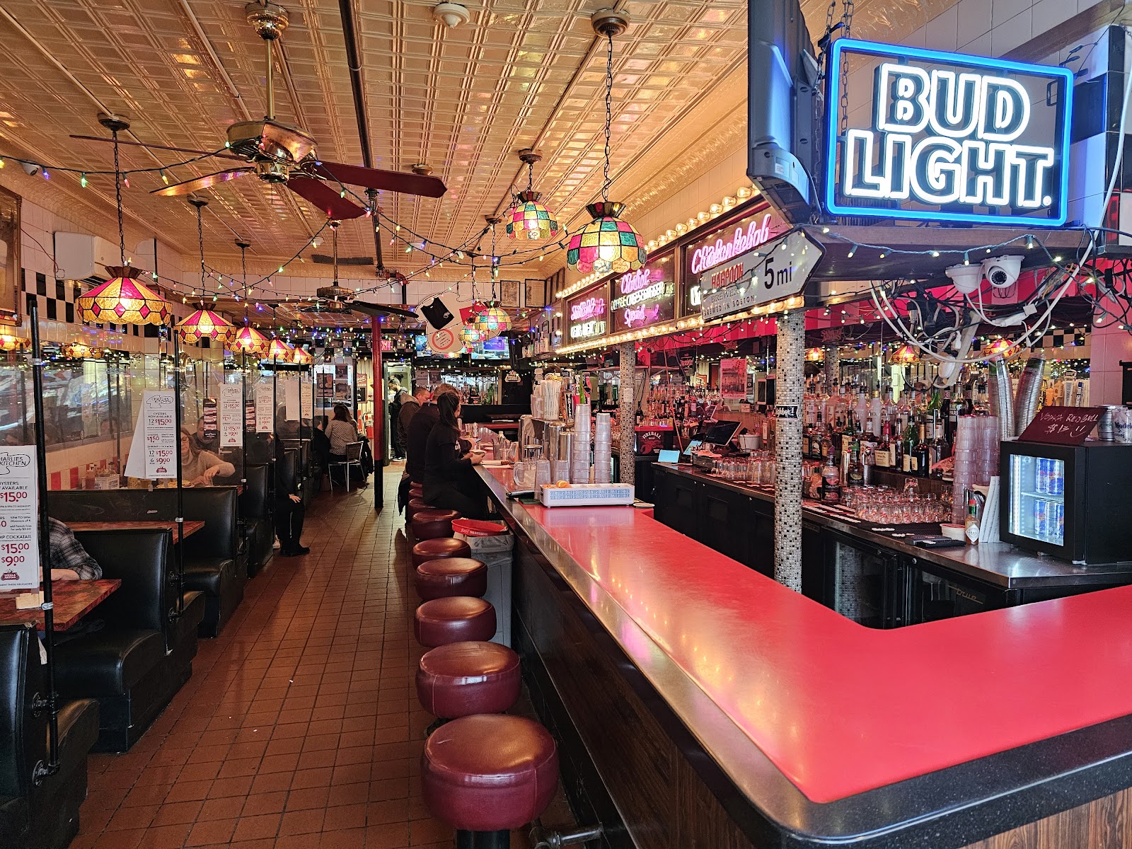 Charlie's Kitchen, Boston