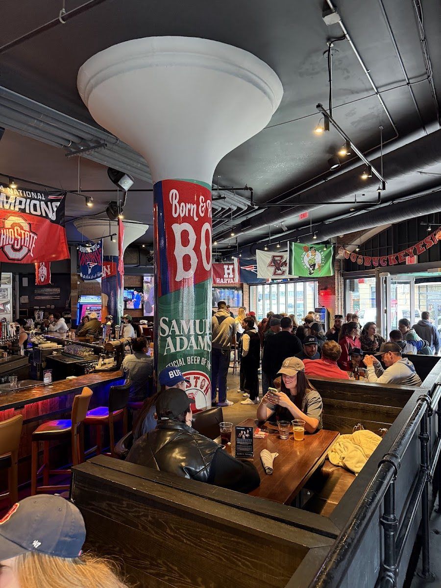 Game On! Fenway bar service