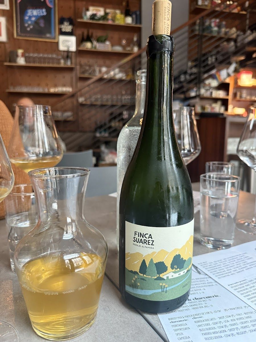 Haley.Henry Wine Bar Downtown atmosphere