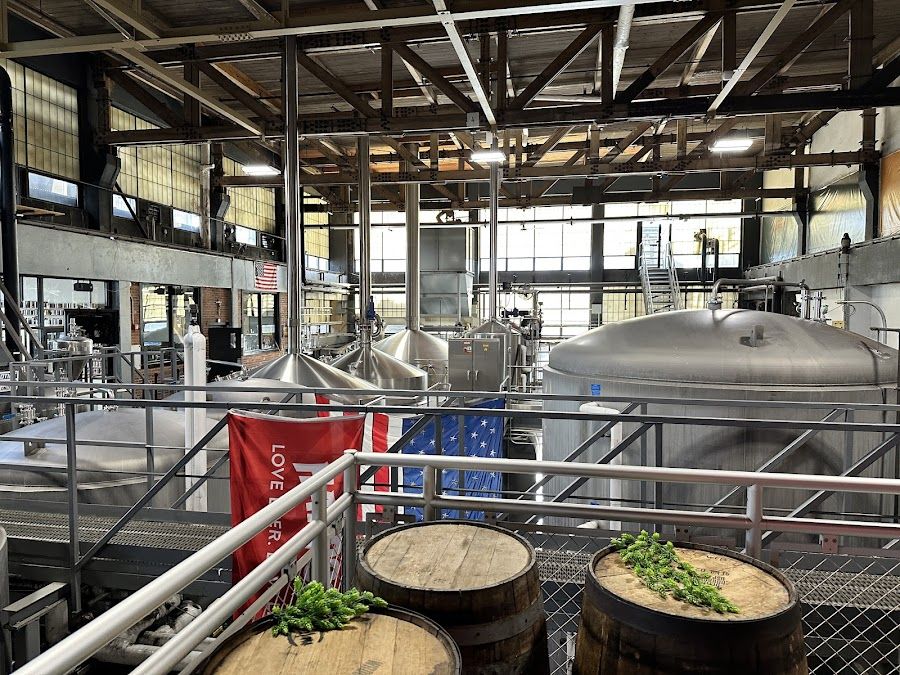 Harpoon Brewery Seaport atmosphere