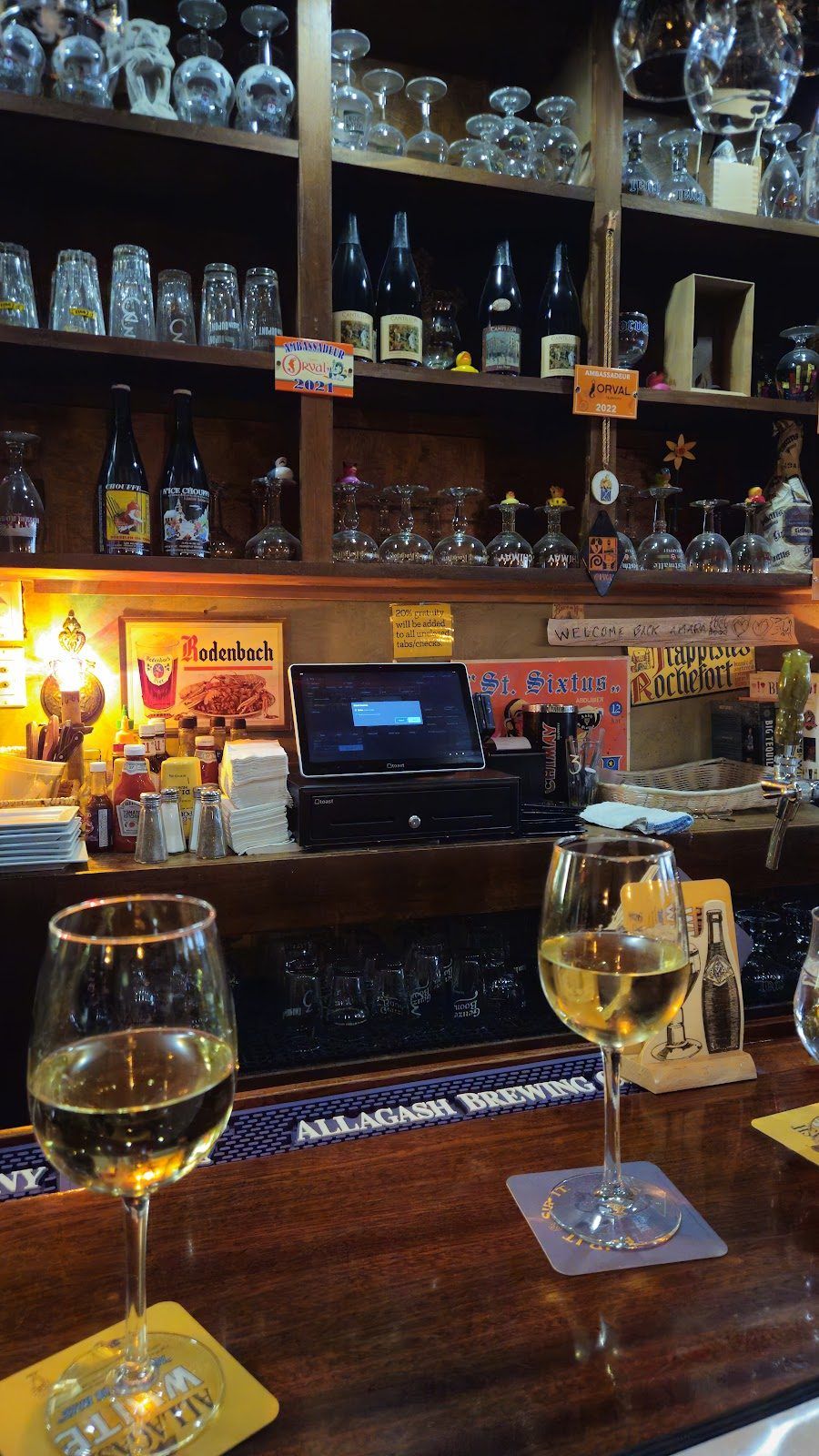 The Publick House bar service