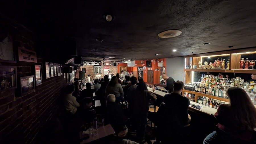 Wally's Cafe Jazz Mass Ave atmosphere
