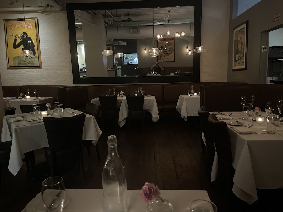 Troquet on South, Boston