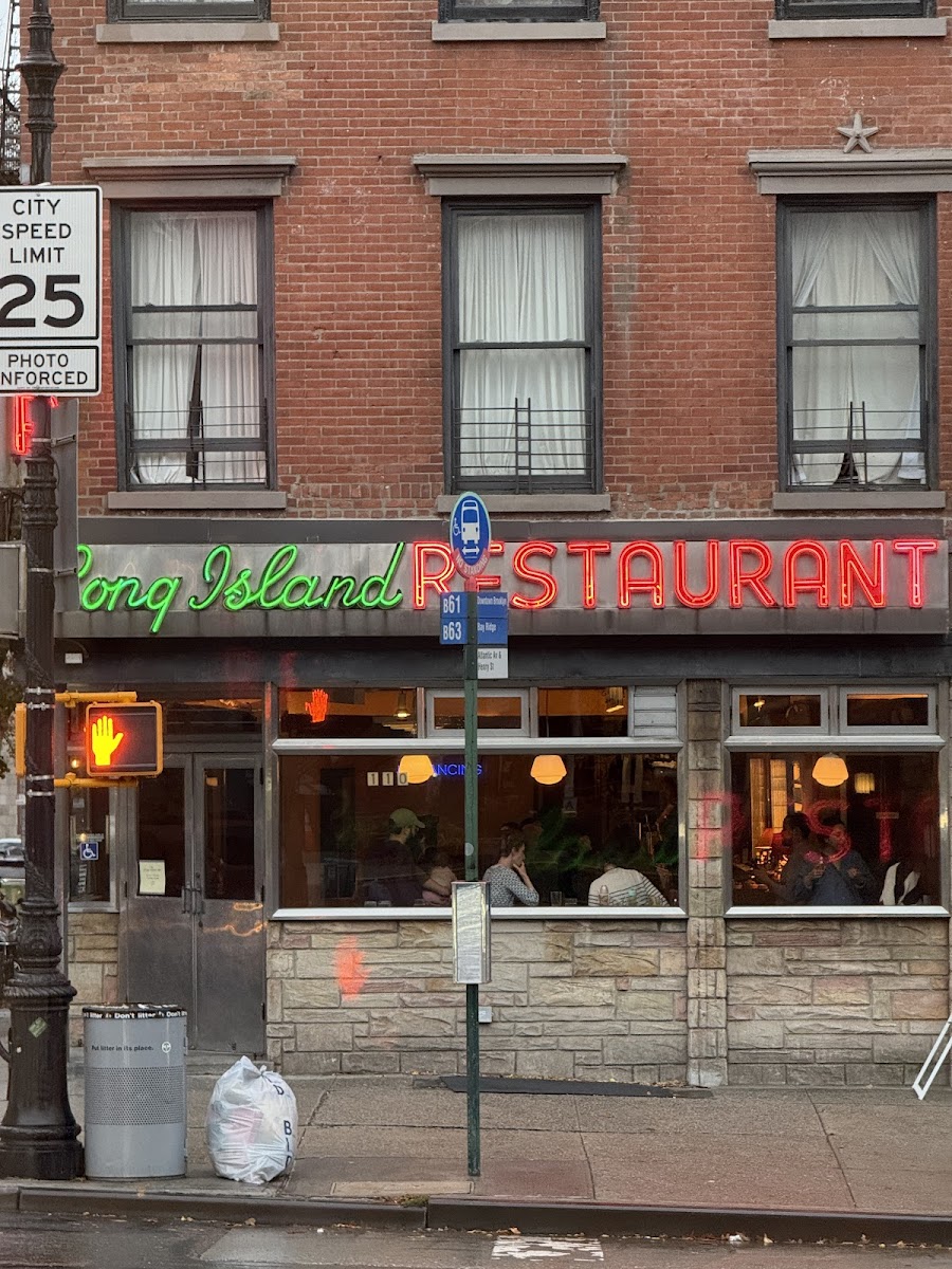 Long Island Bar, Brooklyn