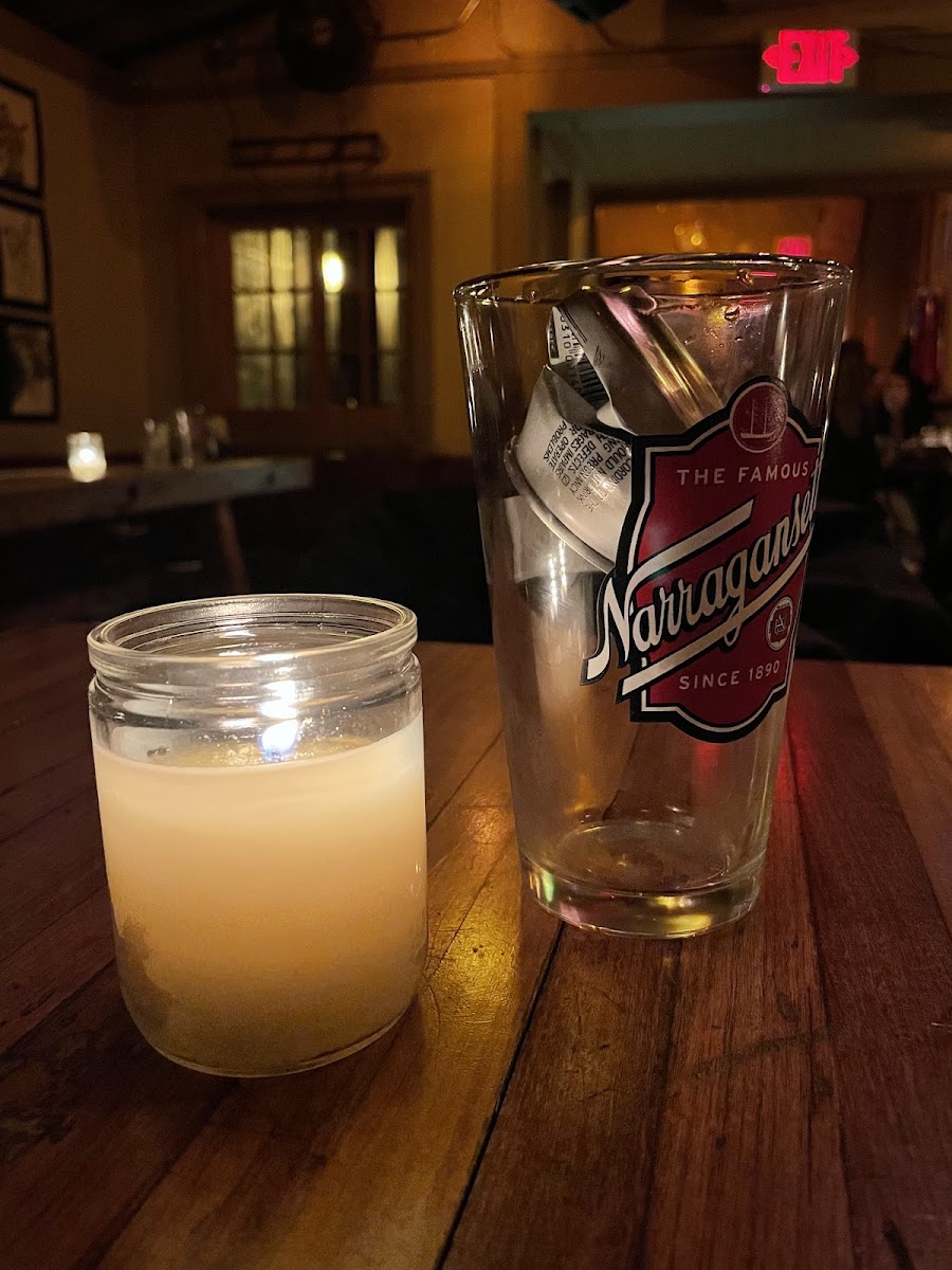 Sunny's Bar, Brooklyn
