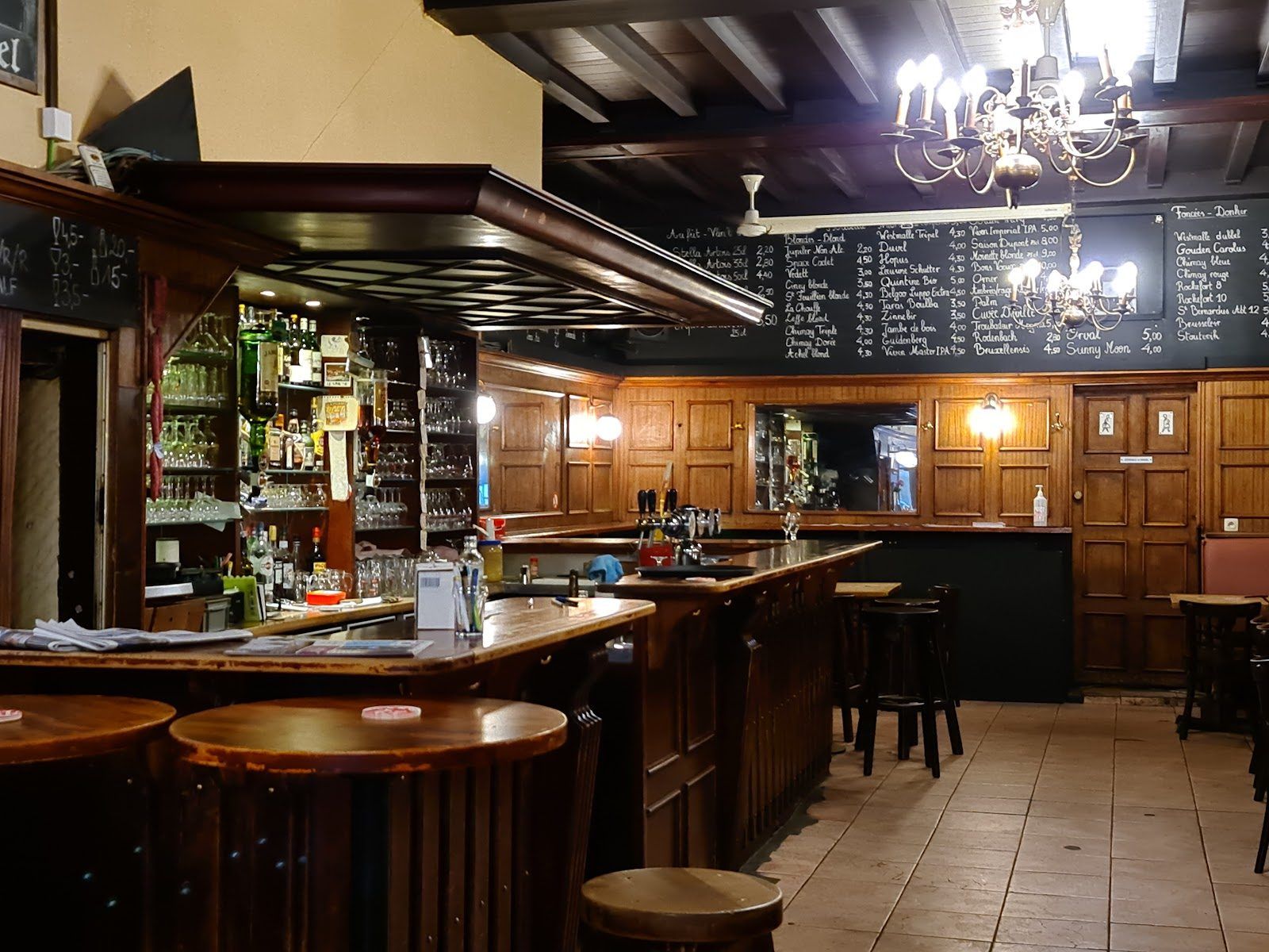 Le Coq, Brussels