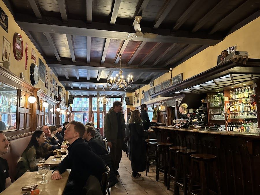 Le Coq, Brussels