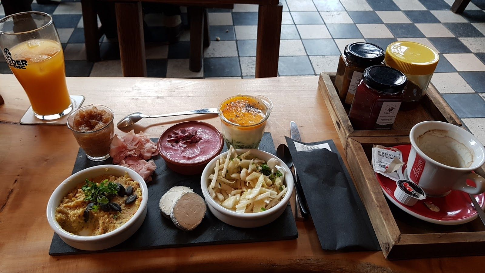 Moeder Lambic, Brussels