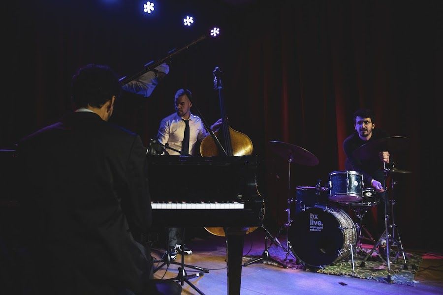Sounds Jazz Club cocktail at the bar