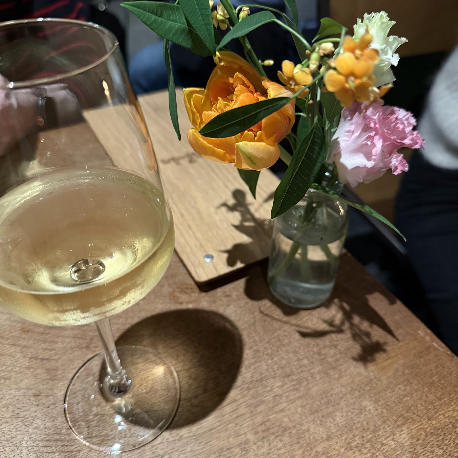 Titulus, Brussels