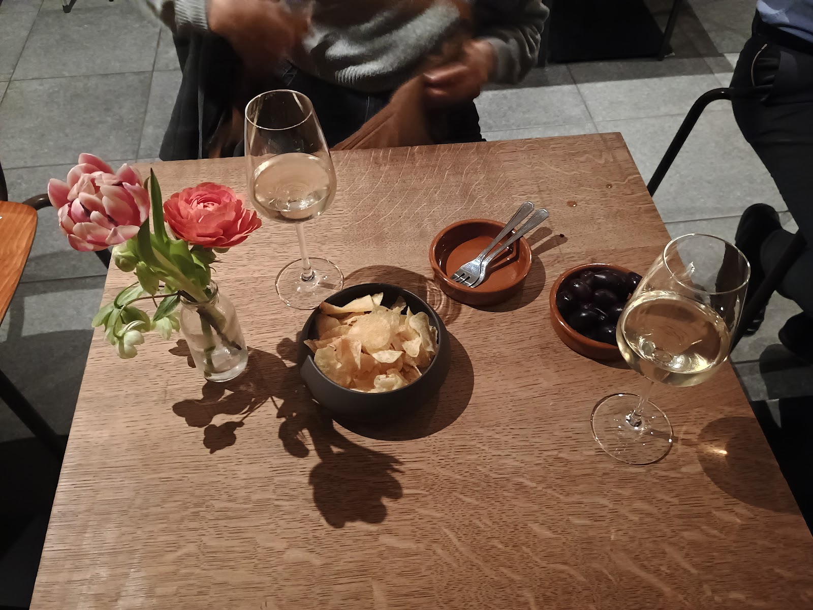 Titulus, Brussels