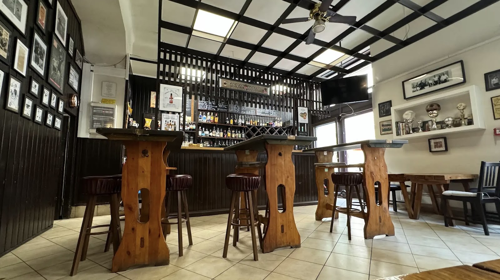 Pingvin Pub