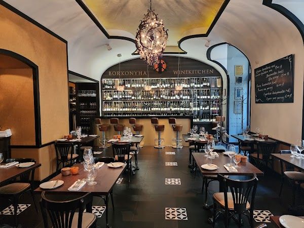 Faust Wine Cellar Budapest