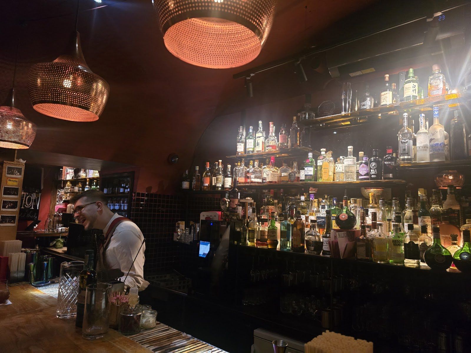 Boutiq' Bar Budapest bar interior